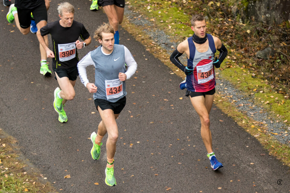 Heidi Pharo og Frode Stenberg vant Lørenskogløpet og KM Halvmaraton 4312-Asgautsen_Stenberg_tet (1280x853).jpg