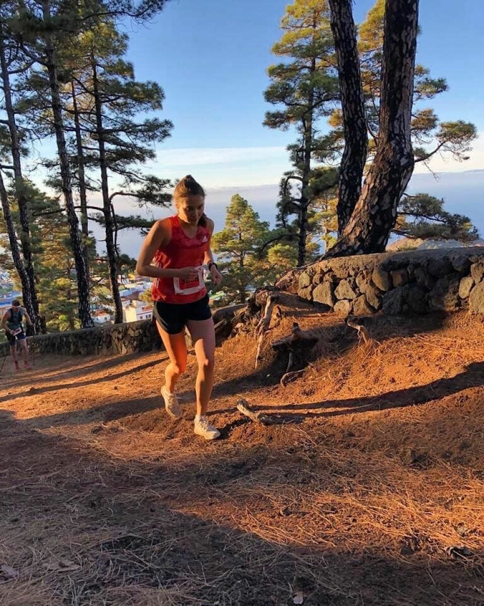 Yngvild Kaspersen viser enorm styrke i lange løp. Denne helga satte hun omtrent alle konkurrenter på plass i Tromsø Skyrace. (Foto: Arkivbilde fra Transvulcania, Robert Mucke). Yngvild Kaspersen viser enorm styrke i lange løp. Denne helga satte hun omtrent alle konkurrenter på plass i Tromsø Skyrace. (Foto: Arkivbilde fra Transvulcania, Robert Mucke).