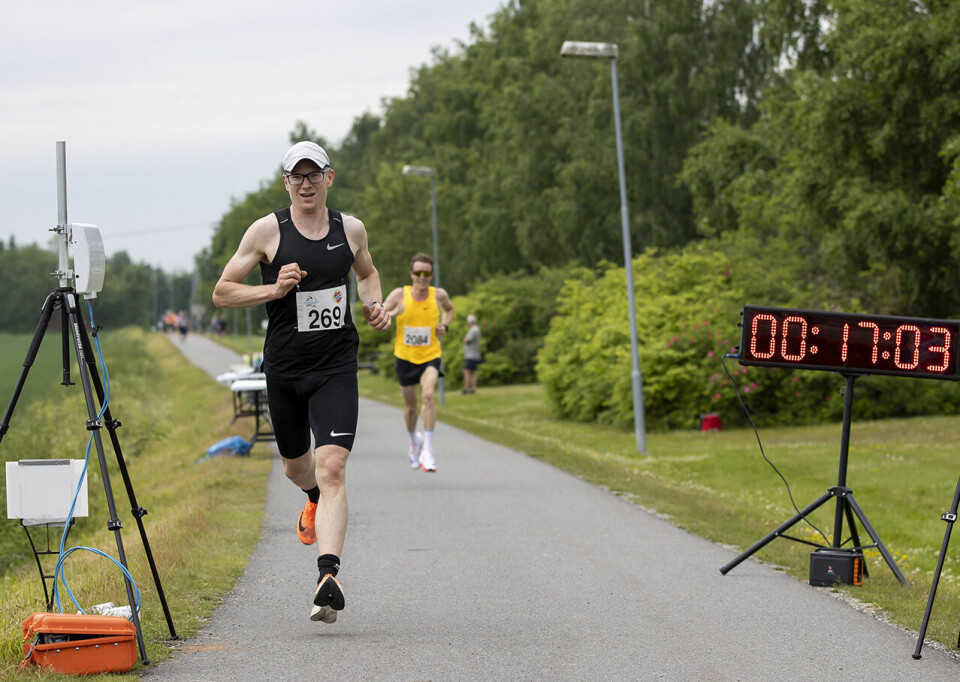Ca. 30 prosent satte pers på 5, 10 eller 21,1 km i Perseløpet Mathias-Langfjaeran-Koehn.jpg