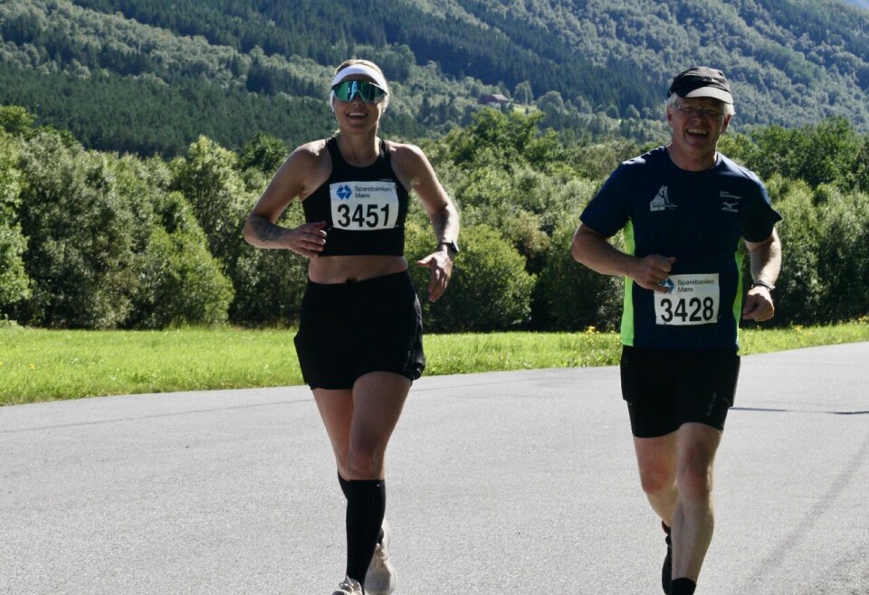 Jodi Brautaset og Håvard Berge vant halvmaraton på Hareid Maraton_nest_beste_kvinne