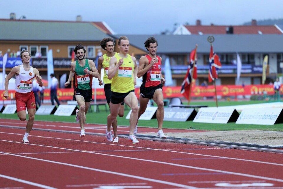 Forhåndsfavorittene greit videre på 800 m for menn 800mfors¢k2-m-spurten.jpg