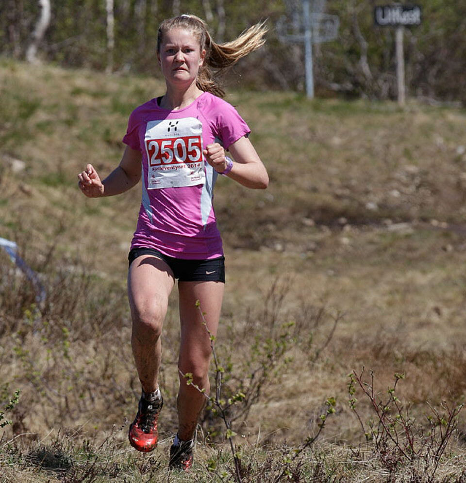 Fjellmaraton fra start til mål med 98 solskinnsbilder! tuva_bakkemo_vinner_14_15_F6C5579.jpg