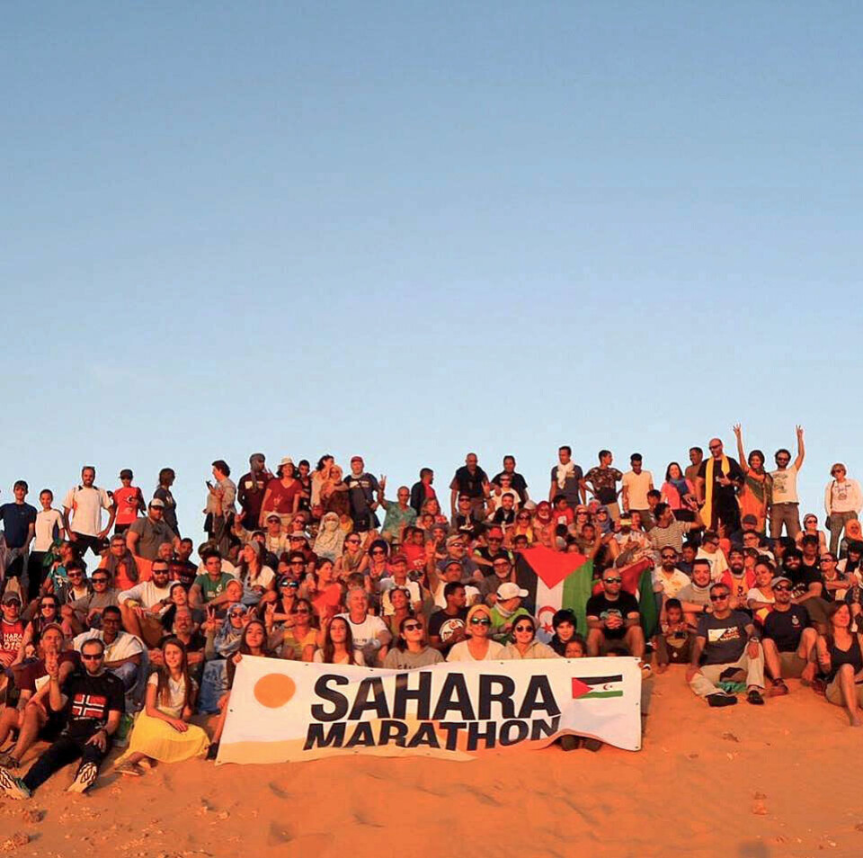 Dobbelt gull til Sverige i Sahara Marathon alle_Sandyner2.jpg