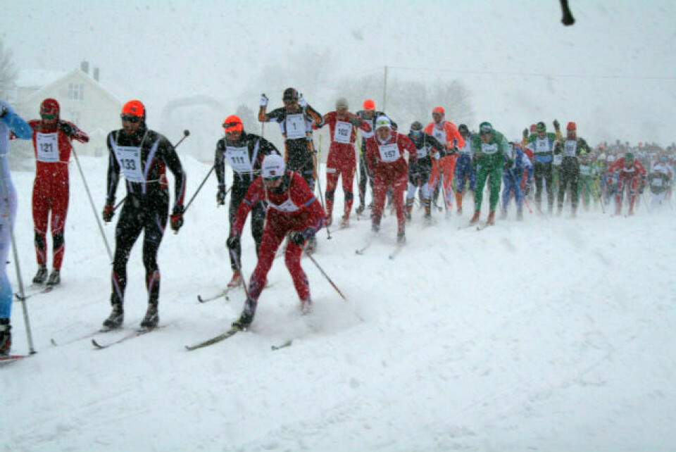Team Parkettpartner best i tett Trysil Skimaraton Start_TSM_2016.jpg