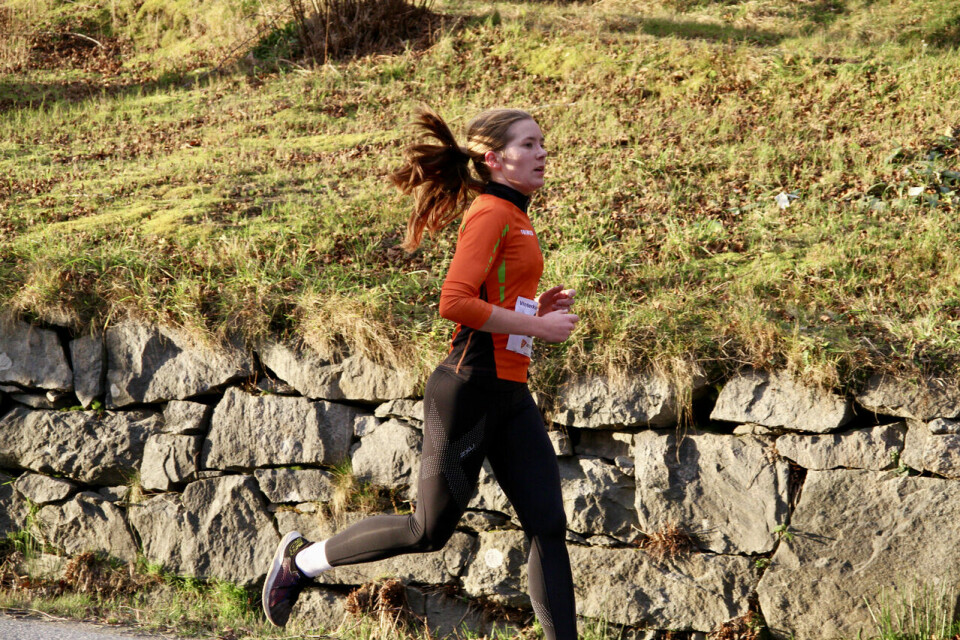 Pangstart for vinterkarusellen i Ålesund 5km_Janne_Elin_Vatnaland_2km