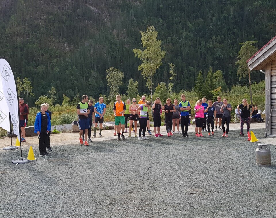 Ingen fullførte Værstingen, tre fullførte kortversjonen på 127 km 5km_og_halvmaraton_start.jpg