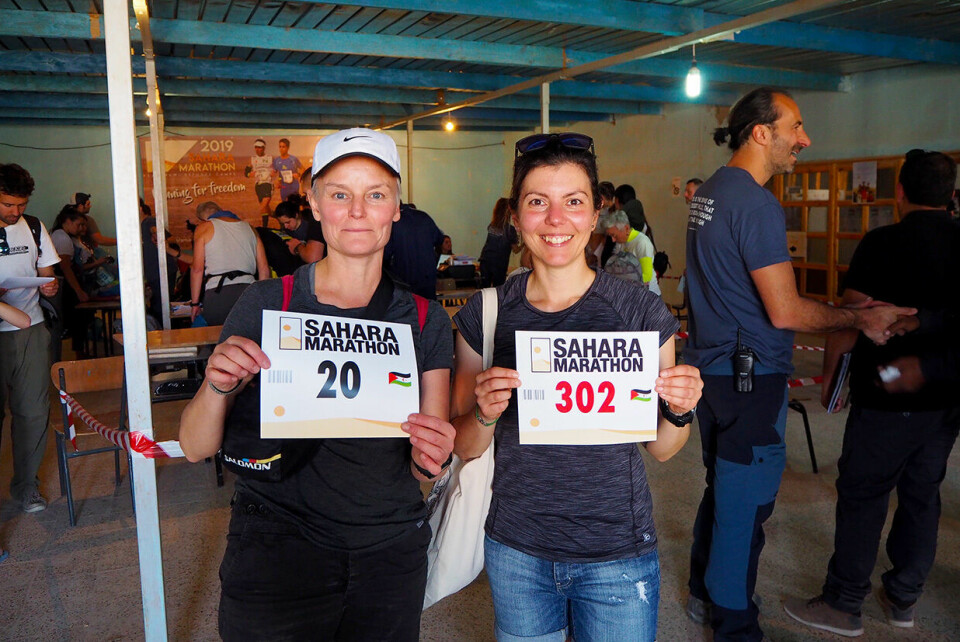 Dobbelt gull til Sverige i Sahara Marathon startnummer_P2240138.jpg