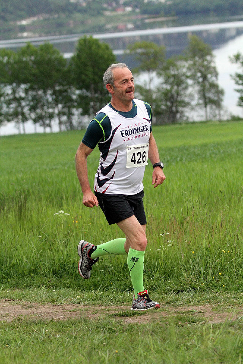 Erik Sjöqvist førstemann under 50 minutter i St. Hansgaloppen Andreas_Zaqnder_IMG_1138.jpg