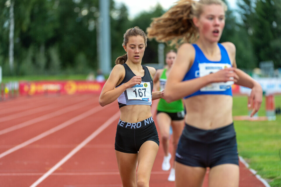 UM 2020: Malin Hoelsveen suveren i J15, Leona Andersen Vedvik vant J16 på 800 meter J15_800m_Heat2_Hedda Børø Opsøen (167)_DSC9866.jpg