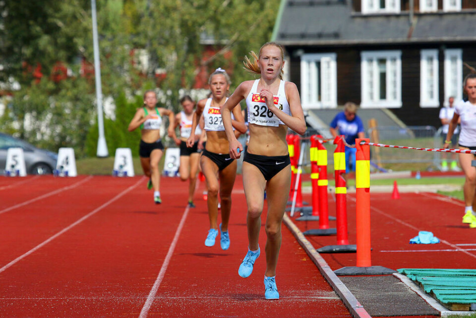 Kondis' gullsko til Karoline Bjerkeli Grøvdal og Jakob Ingebrigtsen 3J6A5804