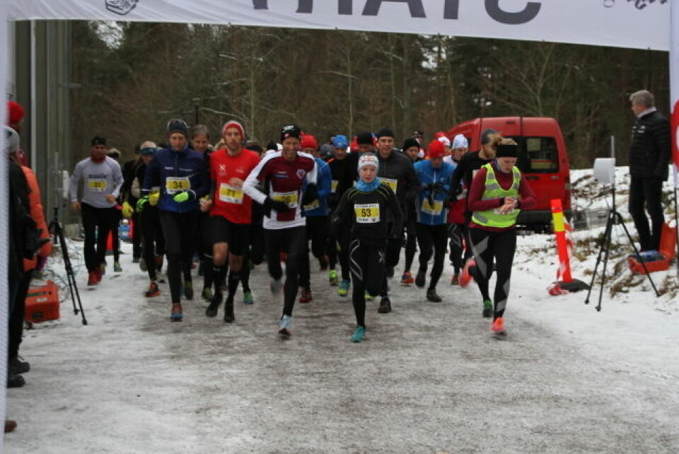 Nær 200 avsluttet året med nyttårsløp i Tønsberg Start_10k.JPG