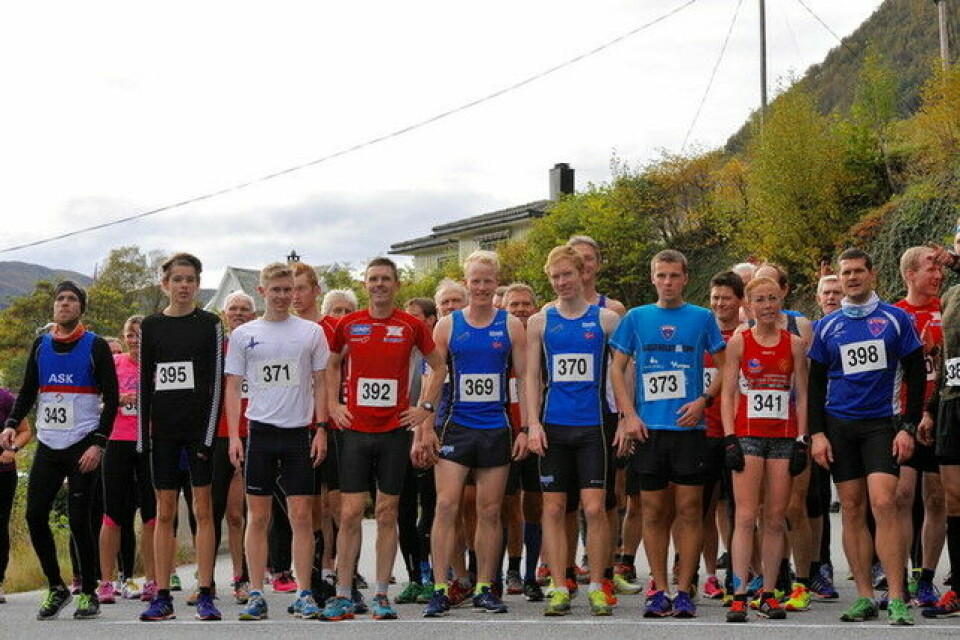 Fra starten 2015. Foto : Trygve Andresen Fra starten 2015. Foto : Trygve Andresen