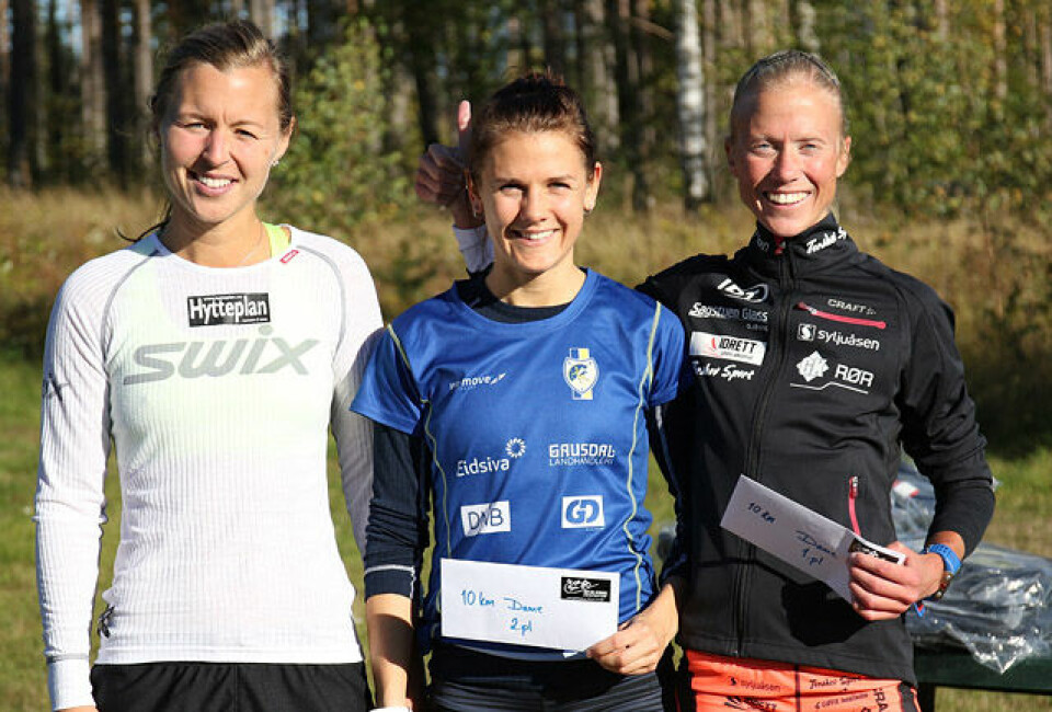 Marthe Katrine Myhre (til høyre) vant 10 kilometeren med Marte Flatlien (midten) på andreplass og Marte Pedersen på tredje. (Foto: Runar Gilberg) Marthe Katrine Myhre (til høyre) vant 10 kilometeren med Marte Flatlien (midten) på andreplass og Marte Pedersen på tredje. (Foto: Runar Gilberg)