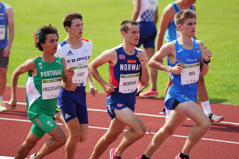 Kristian Bråthen Børve møtte mange av Europas beste 16- og 17-åringer da han tok gull på 1500 m i European Youth Olympic Festival. (Foto: Einar Børve) Kristian Bråthen Børve møtte mange av Europas beste 16- og 17-åringer da han tok gull på 1500 m i European Youth Olympic Festival. (Foto: Einar Børve)