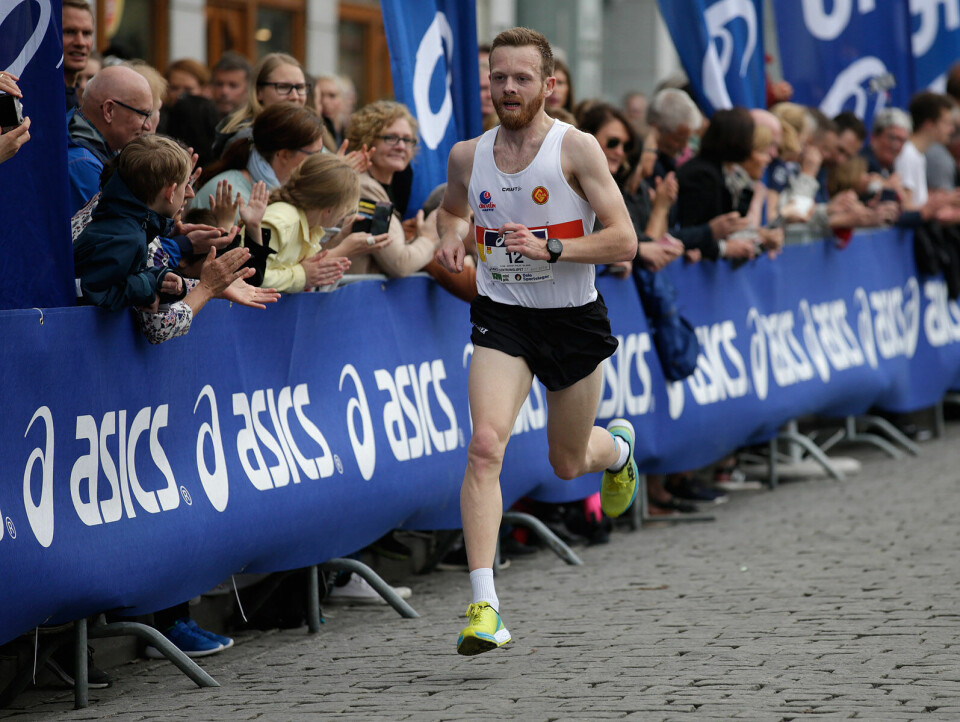 God stemning, men ikke dagen for sterke tider i Sentrumsløpet _25P6657_herretreer_10km.jpg