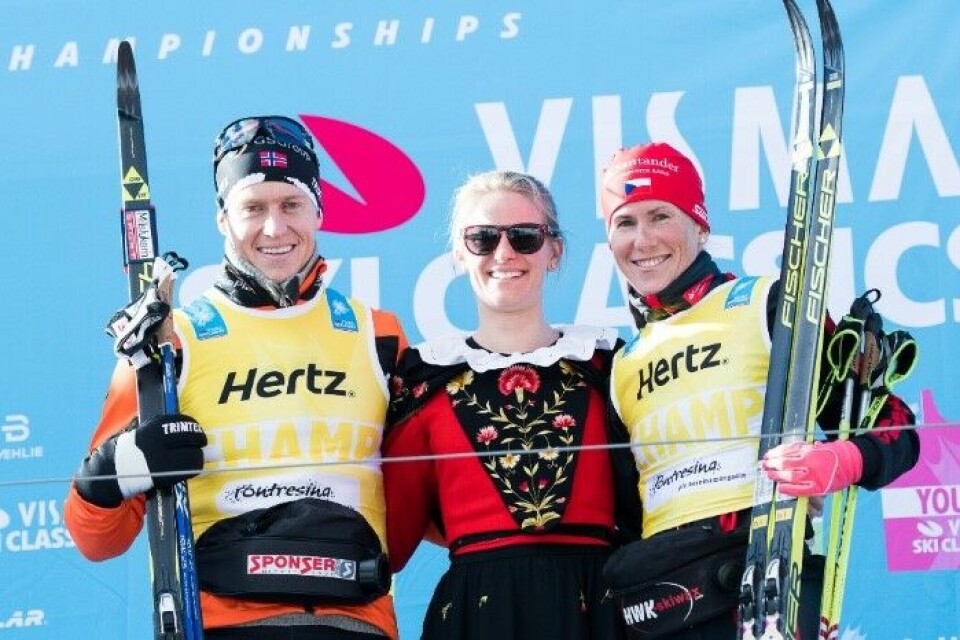 Petter Eliassen vant prologen i Ski Classics Petter_Katerina_foto_Magnus_Östh .jpg