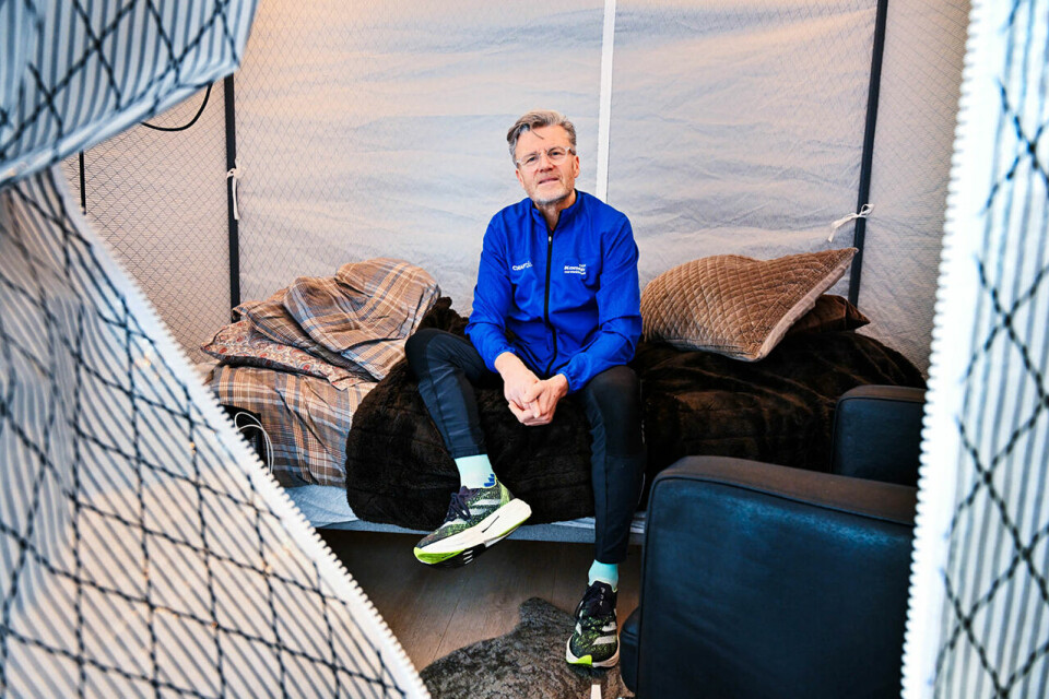 Lufta inne i høydeteltet har et oksygennivå tilsvarende det en finner på 2400 meters høyde. (Foto: Tore Sandberg) Cato Thunes
