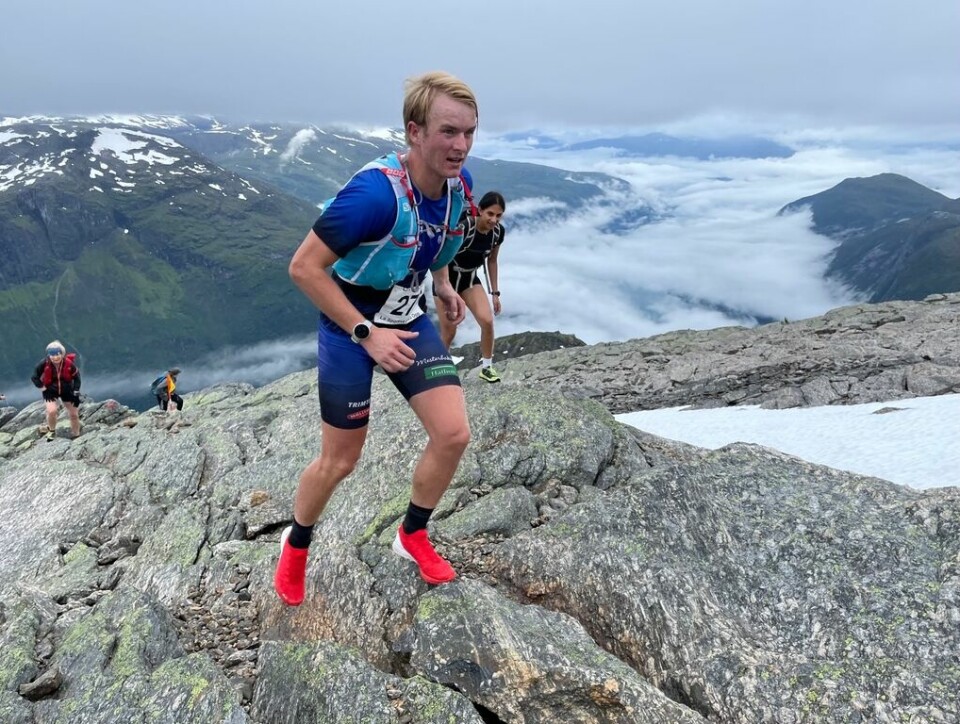 Stian Angermund og Lina Elkotthelander vant det 20. og siste La Sportiva Skåla Opp 6_menn_Johan_Olav Smoerdal Botn.jpg