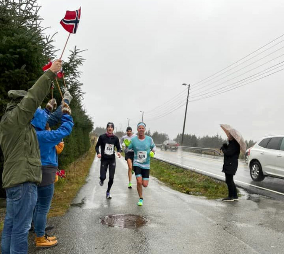Pernilla Epland og Lars Lunde med sterke 10 km-løp i Karmøy Maraton KM-Frode-Monsen.jpg
