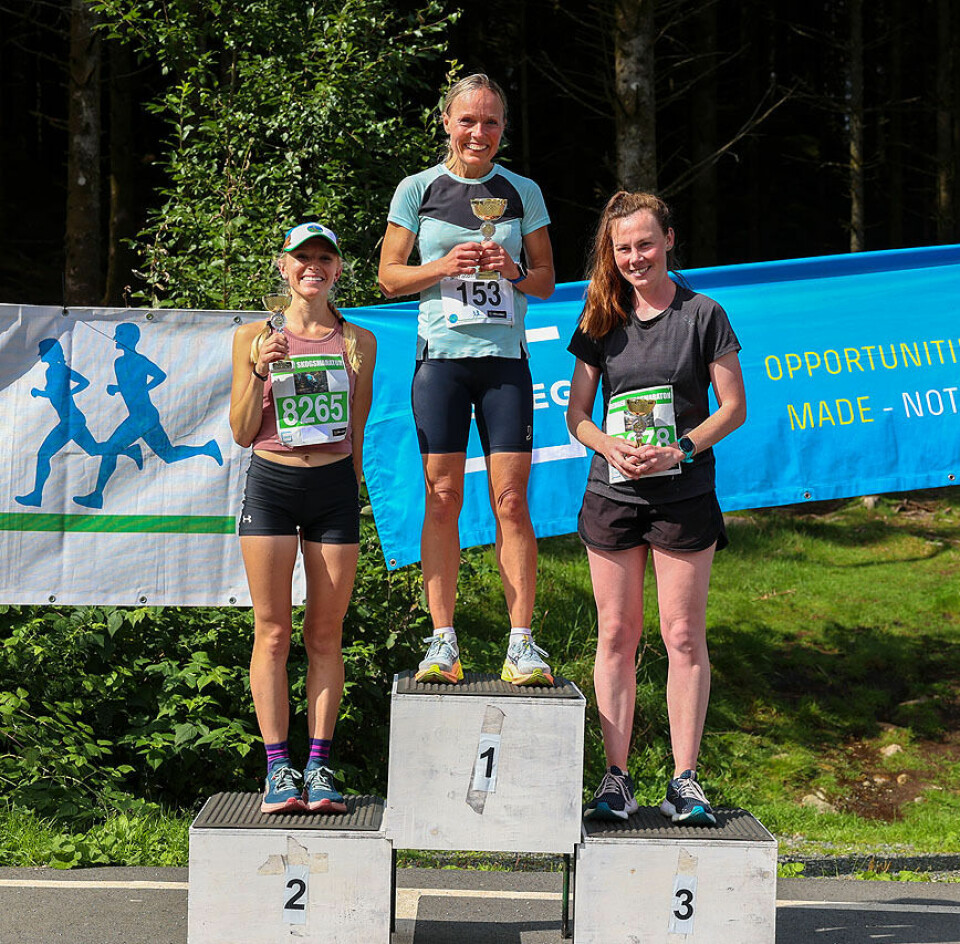 Margunn Bye Tøsdal og Frode Oldervoll vant i Bergen Skogsmaraton 1U9A6243.jpg