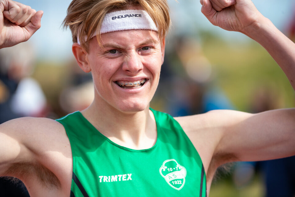 Kondis har fulgt UM Friidrett (15-17 år) på Jessheim. Se alle reportasjene og masse bilder. G17_800m_Heat4_Ole Jakob Høsteland Solbu (5)_Vinner_DSC0196.jpg