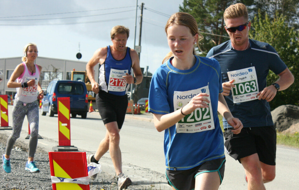 Fra regn til sol i Grimstad Maraton IMG_0914EngenesNr4km10f2001.jpg