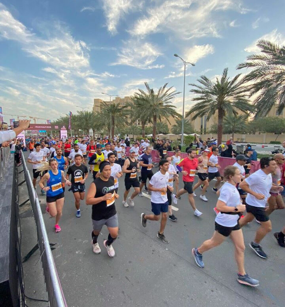 1.04.31 og verdensrekord av Ababel Yeshaneh i RAK Halvmaraton RAK_felt.jpg