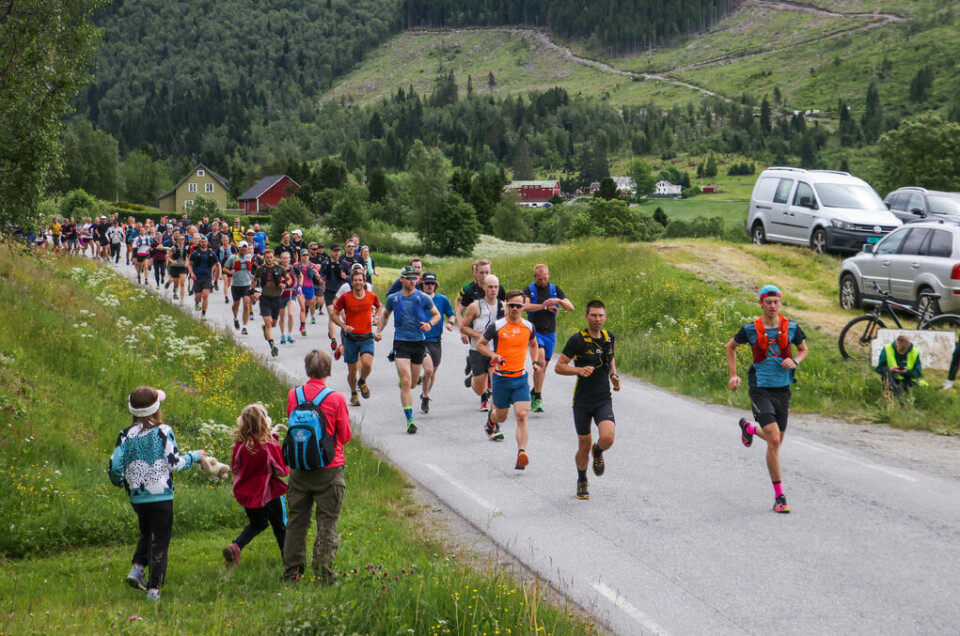 Steinar Thorsen og Hanne Østvik vant Ørsta fjellmaraton Foto Martin Hauge-Nilsen2.jpg