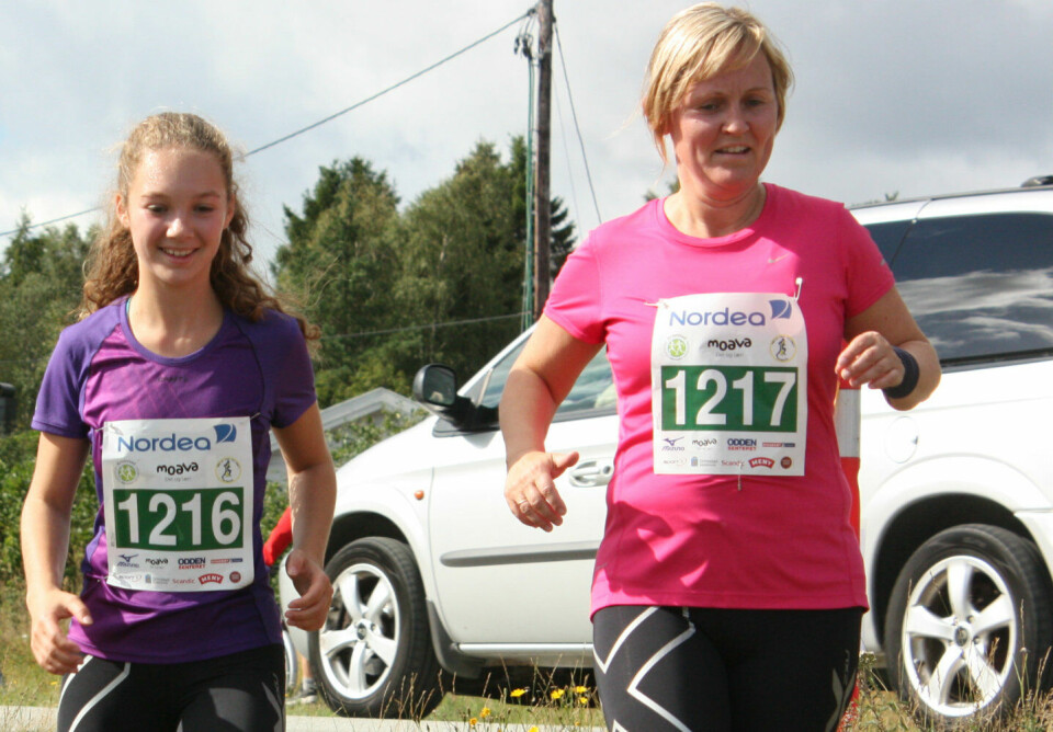 Fra regn til sol i Grimstad Maraton IMG_1112EspenesMorDatter.jpg
