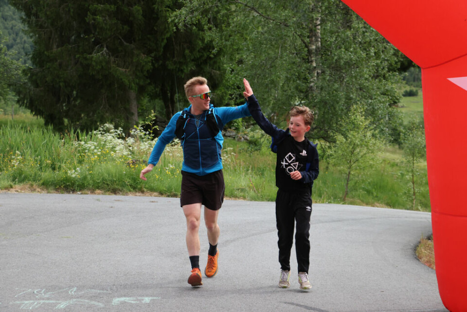 Steinar Thorsen og Hanne Østvik vant Ørsta fjellmaraton Foto Martin Hauge-Nilsen3.jpg