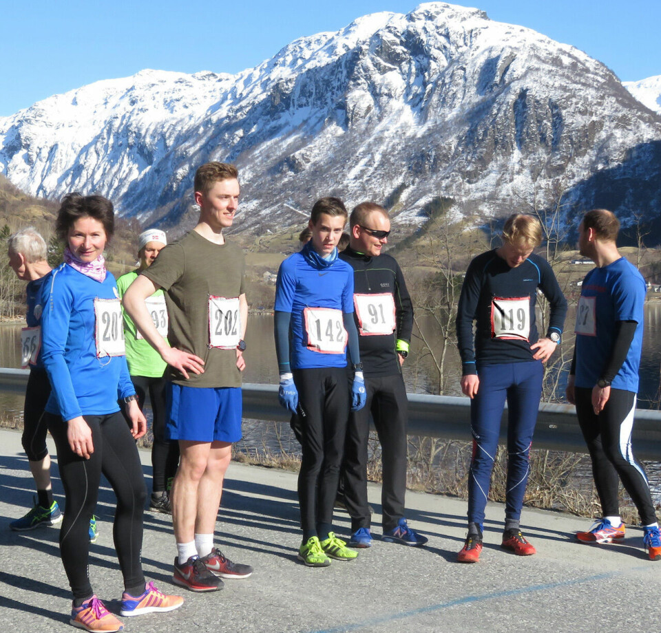 Same procedure as last year: På bildet frå i fjor ser vi Maryna Novik (nr. 207) og Morten Gjendem (nr. 202) som vann då og igjen i år. Men no fekk Gjendem kamp heile vegen av Thomas Finshus, som hadde rekorden i gamleløypa. Same procedure as last year: På bildet frå i fjor ser vi Maryna Novik (nr. 207) og Morten Gjendem (nr. 202) som vann då og igjen i år. Men no fekk Gjendem kamp heile vegen av Thomas Finshus, som hadde rekorden i gamleløypa.