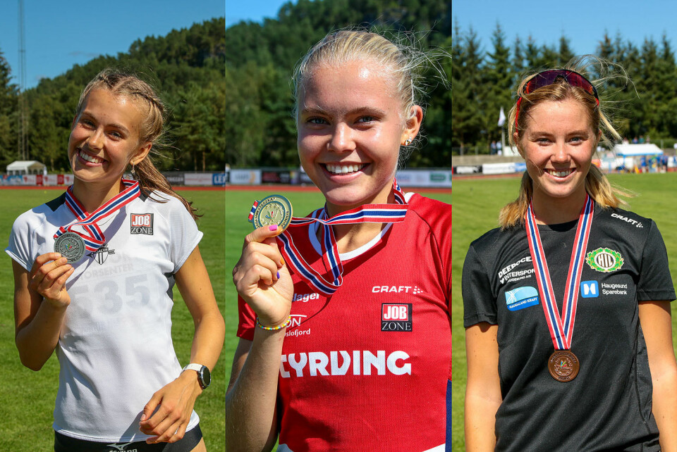 Premiepallen for 3000 meter U23: Selma Løchen Engdahl, Christine Næss og Kristine Lande Dommersnes. (Alle foto: Arne Dag Myking) Premiepallen for 3000 meter U23: Selma Løchen Engdahl, Christine Næss og Kristine Lande Dommersnes. (Alle foto: Arne Dag Myking)