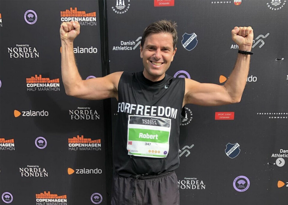 Robert har akkurat løpt 1:12:36 på halvmaraton i København. I senere tid har han senket sin pers ytterligere. (Foto: Hisdals Instagramkonto) Robert har akkurat løpt 1:12:36 på halvmaraton i København. I senere tid har han senket sin pers ytterligere. (Foto: Hisdals Instagramkonto)