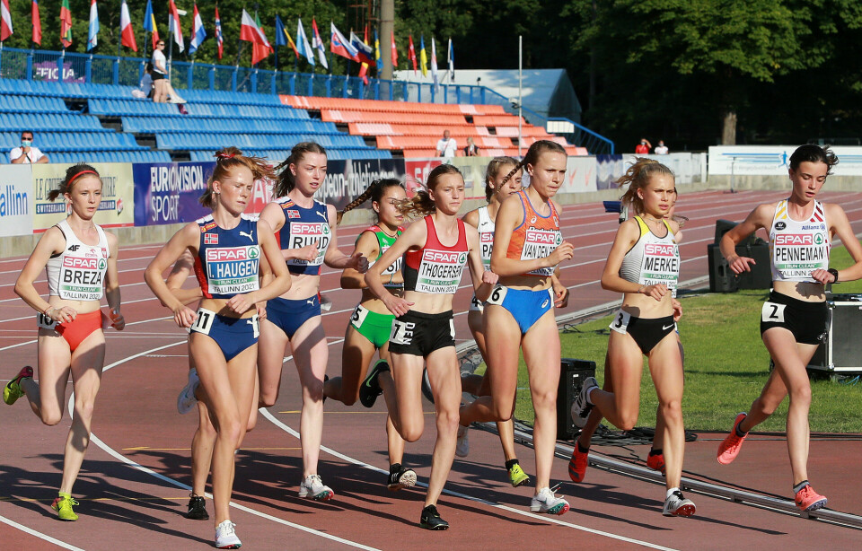 Tungt for de norske jentene på 3000 meter i U20-EM Start_alr_ser_normalt_ut_AZ3T9433.jpg