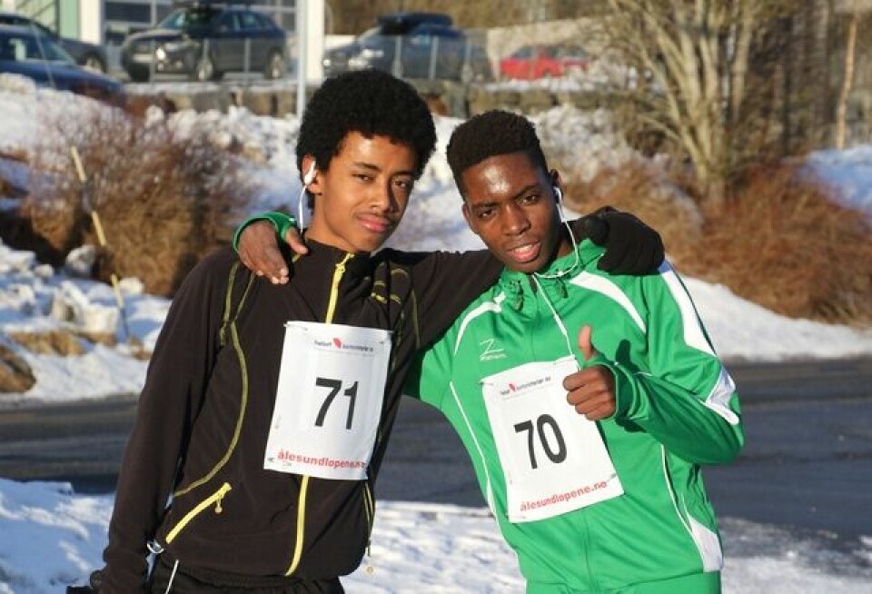 Lioel Haile Desta (71) og Asimve Baseka (70) vant i dag 5 km i Ålesund vinterkarusell. Foto Jan Petter Venøy Lioel Haile Desta (71) og Asimve Baseka (70) vant i dag 5 km i Ålesund vinterkarusell. Foto Jan Petter Venøy