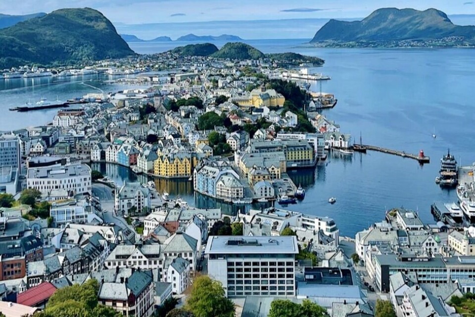 Sentrum av jugendbyen Ålesund er arena for Ålesund Maraton. Foto: arrangør Sentrum av jugendbyen Ålesund er arena for Ålesund Maraton. Foto: arrangør