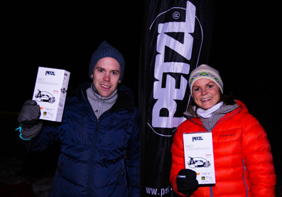 Vinnerne fra Flyktningeruta i sommer, Eirik Rustad og Marit Vala, vant også Hodelyktløpet. (Foto: Snorre Veggan) Vinnerne fra Flyktningeruta i sommer, Eirik Rustad og Marit Vala, vant også Hodelyktløpet. (Foto: Snorre Veggan)