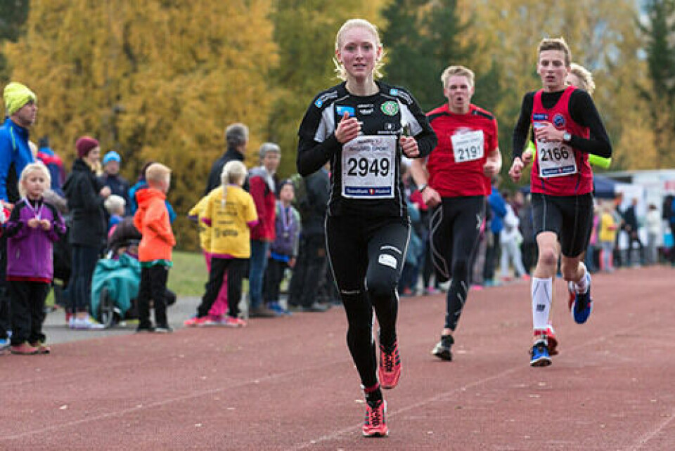 Furumomila: Karoline Bjerkeli Grøvdal med ny rekord på 10 km dame5km_nr2.jpg