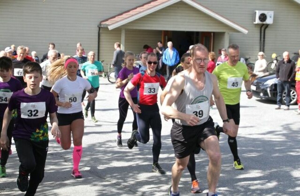 Nedregård og Ryste vant Kleivane rundt 03_starten.jpg