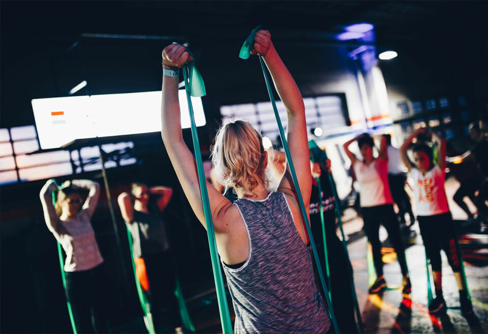 Styrketrening blir ekstra viktig med alderen, både for å ta vare på muskelmassen og skjelettstyrken. (Foto: Geert Pieters) Styrketrening blir ekstra viktig med alderen, både for å ta vare på muskelmassen og skjelettstyrken. (Foto: Geert Pieters)