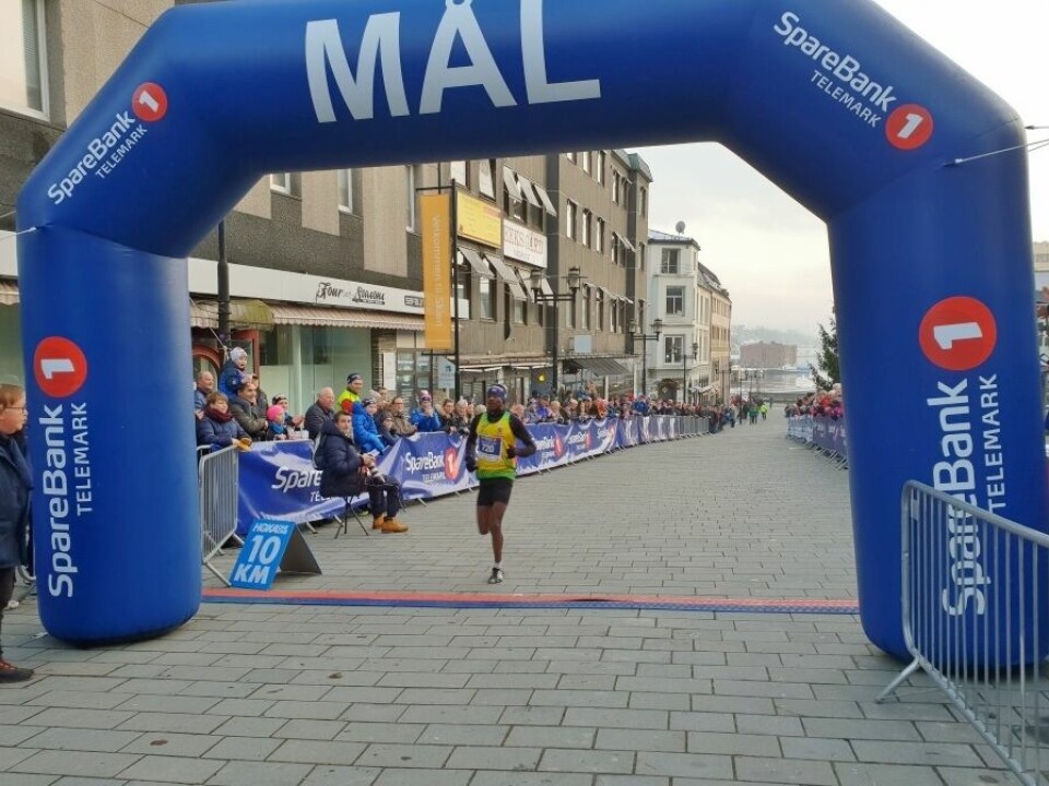 1020 fullførte Nyttårstrimmen Skien Targan målgang Nyttårstrim 2018.jpg