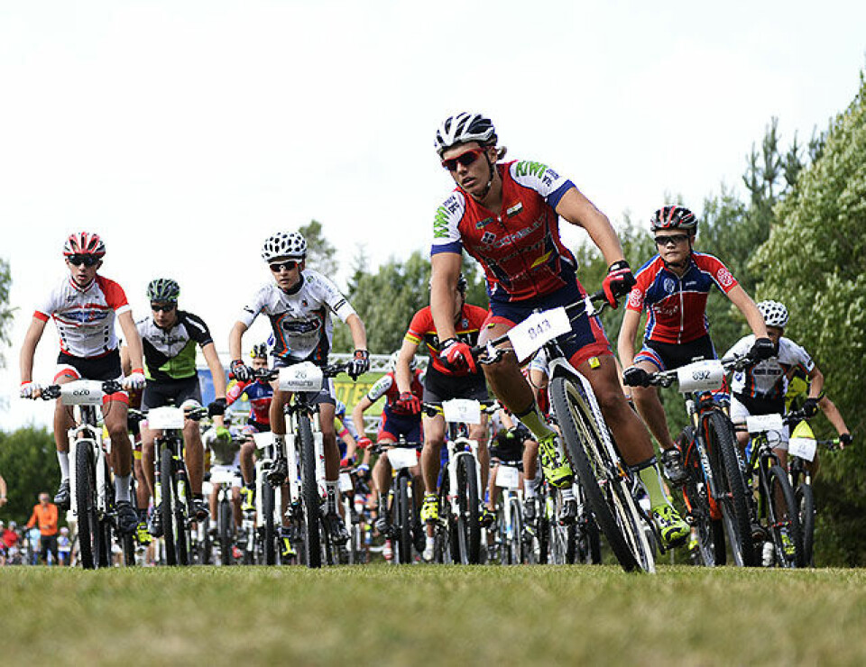 Holstad og Dammen vant ungdommens Grenseritt D4N6301-start-G15-16.jpg