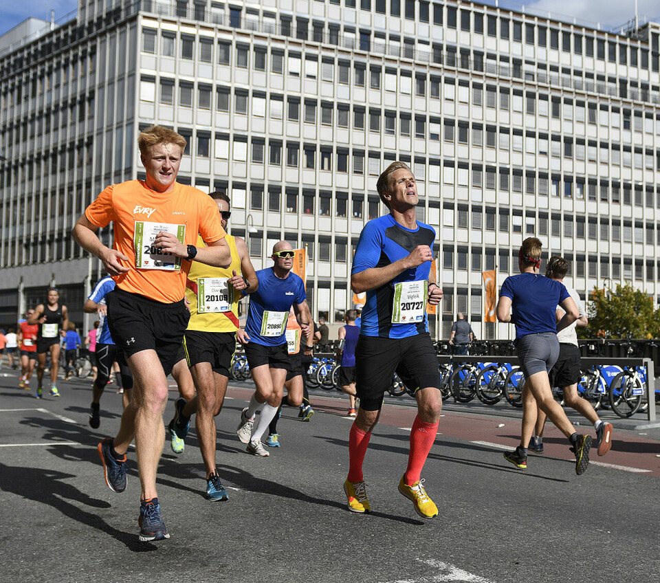Runa Falch og Marius Vedvik vant halvmaratonløpet i Oslo ved-youngstorget_50D2731.jpg
