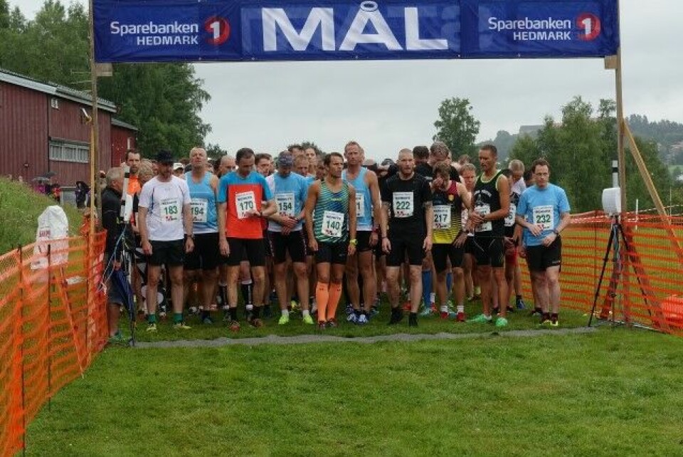 Therese Falk og Trond Hansen vant på Kongsvinger Halv_start.jpg