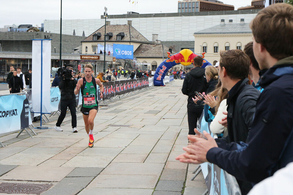 Sondre Nordstad Moen og Sigrid Jervell Våg løp raskt og vant eivind-etter-8-km.JPG