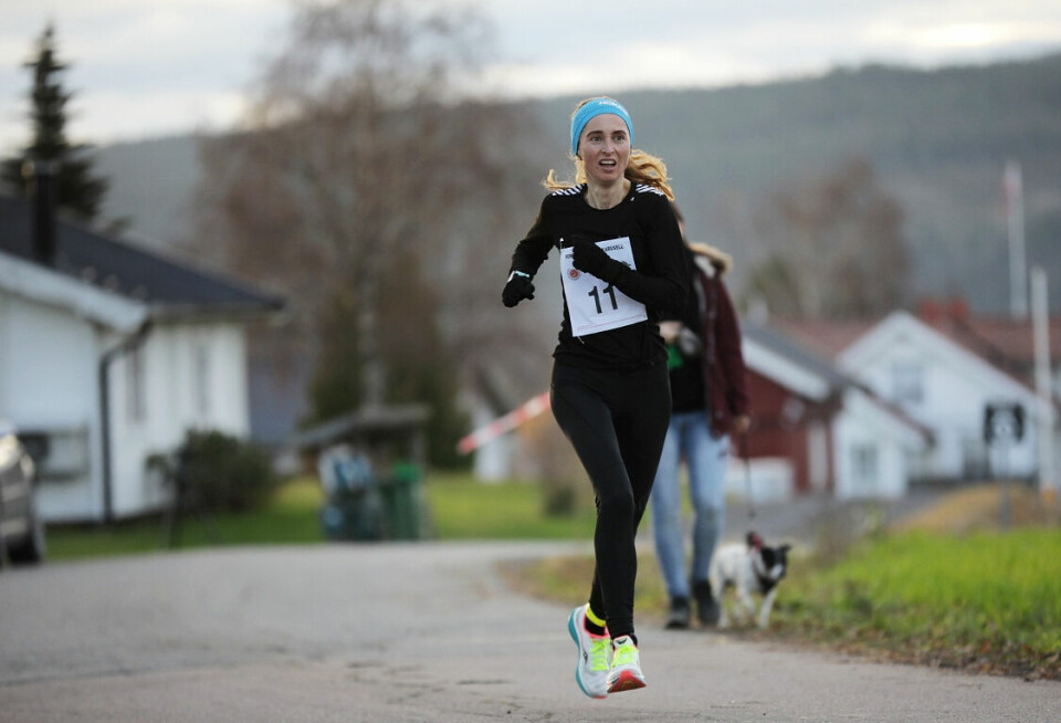 Kjersti Moody i fint driv under et av vinterkaruselløpa på Romerike. (Foto: Bjørn Hytjanstorp) Kjersti Moody i fint driv under et av vinterkaruselløpa på Romerike. (Foto: Bjørn Hytjanstorp)