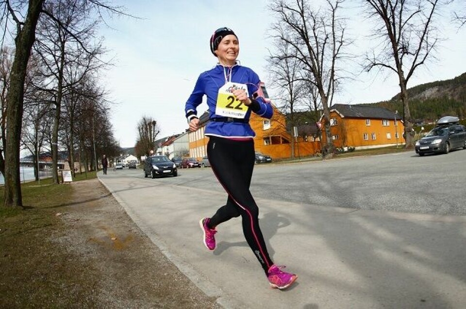 Kjersti Moody tilpasser treningen til en travel hverdag – og håper det blir løp å være med på Kjersti-Moody Paaskemaraton2015-foto-Bjorn-Hyntjanstorp.jpg