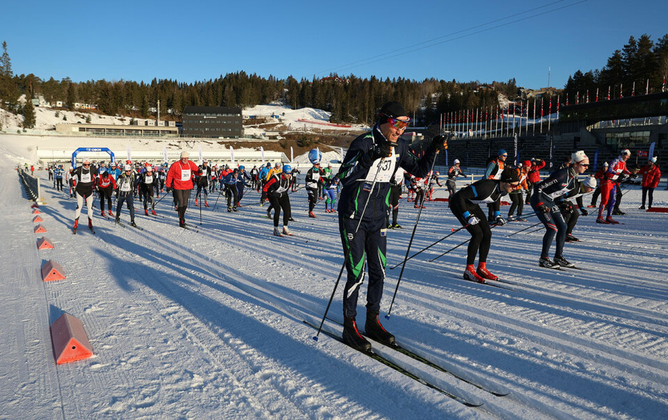 Kasper Stadaas og Marit Bjørgen seiret i Holmenkollmarsjen massestart.jpg
