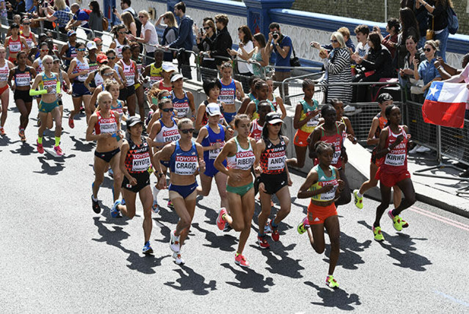 Rose Chelimo best i en triller av en VM-maraton maraton-kv-startfelt_50D8697.jpg
