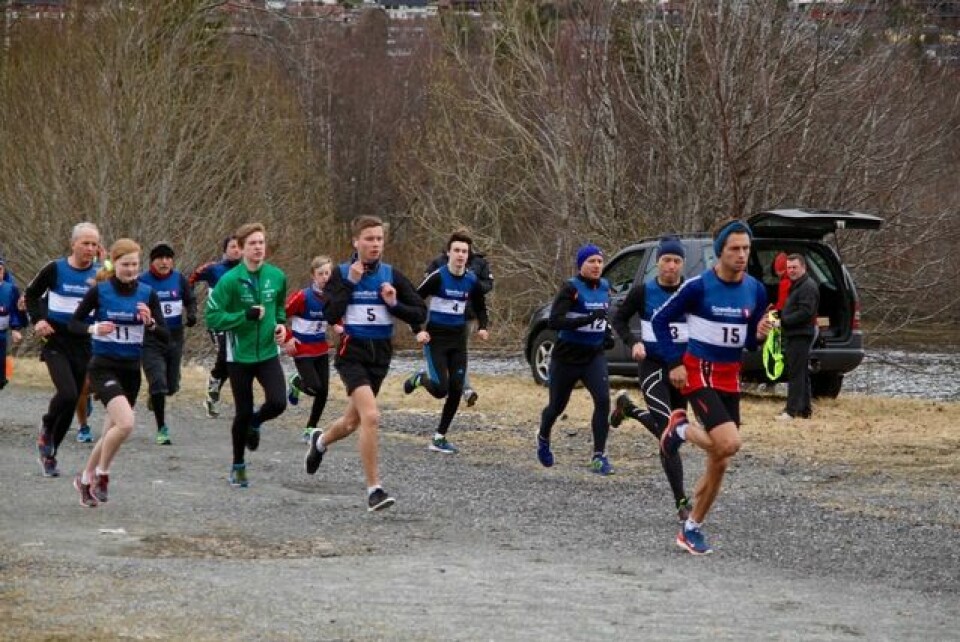 Ådne Andersen med ny løyperekord i Rotevatnet rundt Starten